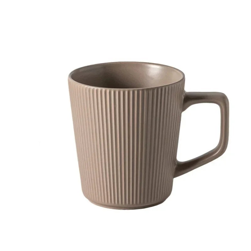 Nordic-Style Ceramic Mug – Minimalist Striped Design