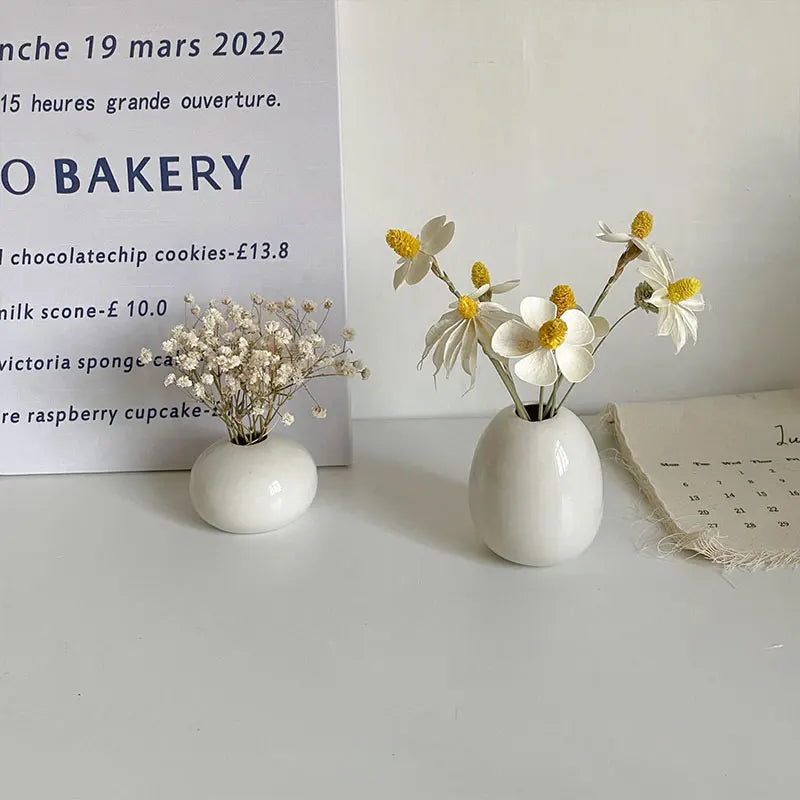 Modern Nordic Ceramic Flower Vase – White