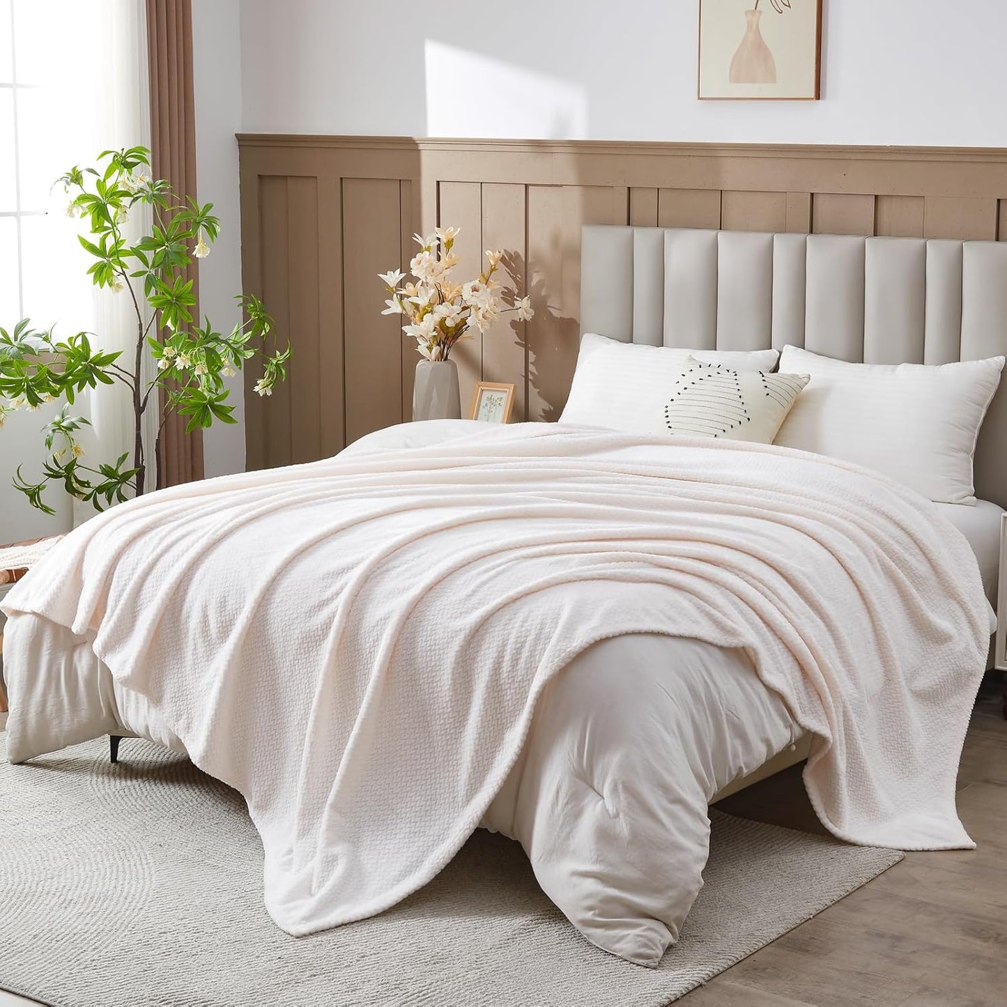 Super Soft Throw Blanket Sage Green Premium Silky Flannel Fleece Leaves Pattern Lightweight Bed Blanket All Season Use (Sage Green, Throw(50"X60"))