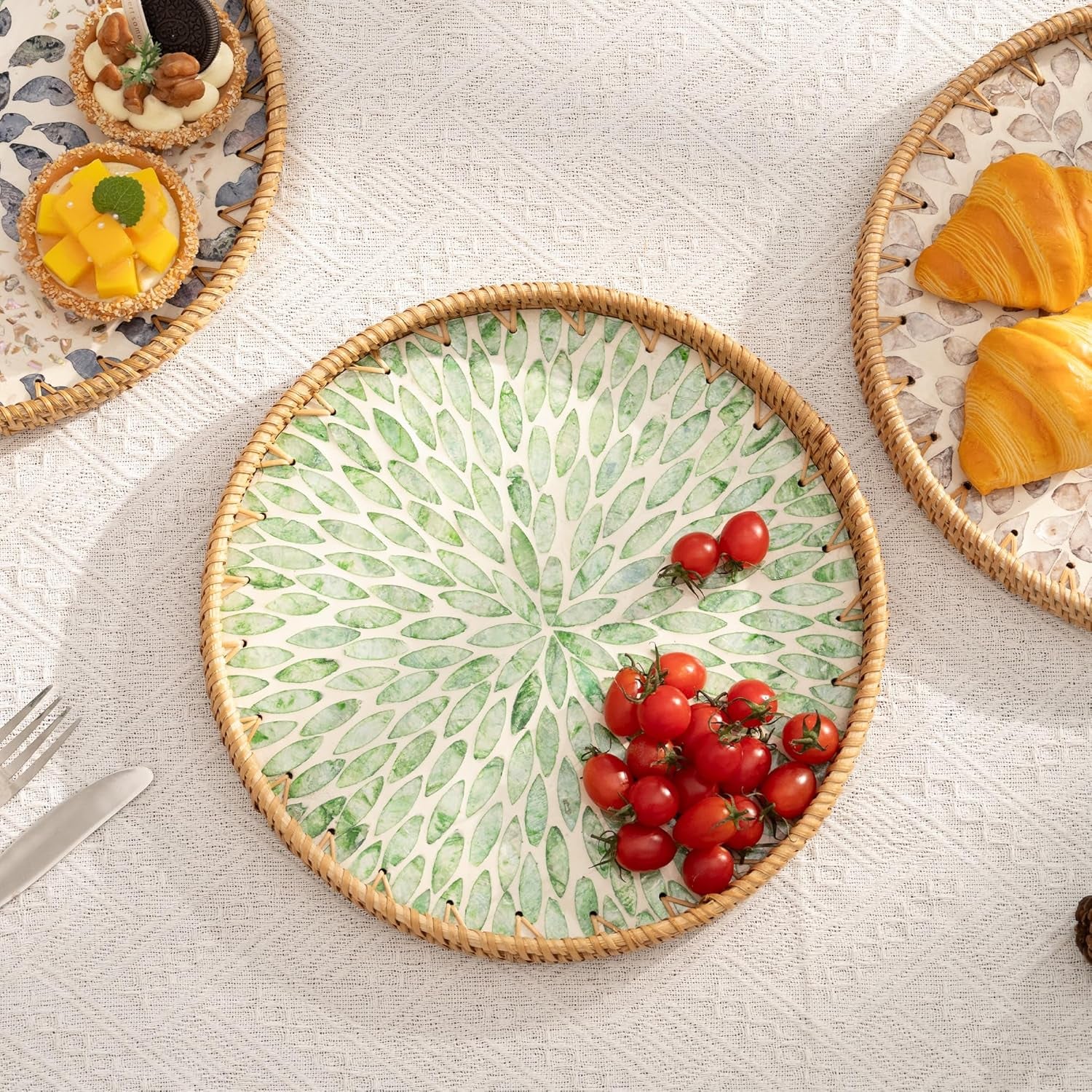 Decorative Coffee Table Trays for Home Decor, round Rattan Tray with Mother of Pearl Inlay, Small Wicker Woven Serving Tray Decor for Kitchen Counter, Living Room and Ottoman, Green
