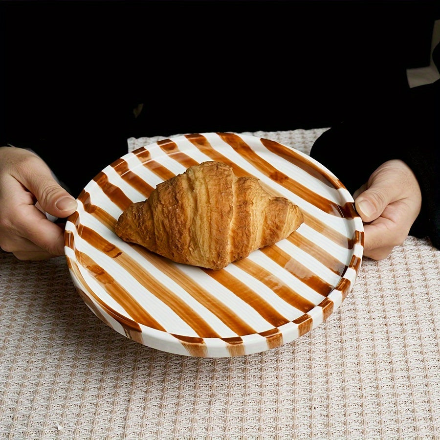 Striped Ceramic Dinner Plate – Modern Round Tableware