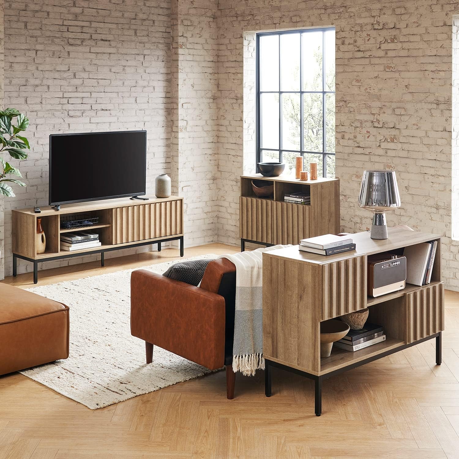 Norwin Storage Cabinet, Modern Rustic Industrial Buffet Sideboard, Accent Console Credenza, Fluted Panel Doors, Adjustable Shelves, Sturdy Metal Legs with Leveler (Oak Fluted Entryway, Single)