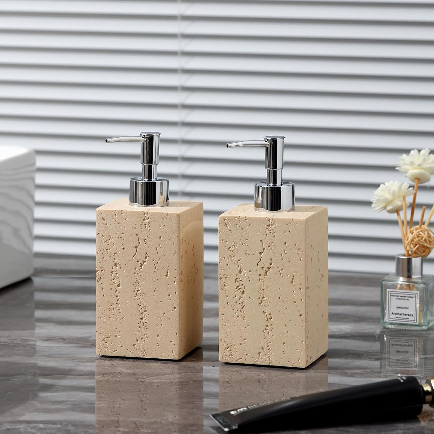 Soap Dispenser 420ML 14OZ, 2Pcs Luxurious Hand Dish Soap Dispenser Set, Refillable Lotion Bottle with Rustproof Pump for Bathroom Countertop Kitchen Sink (Yellow)